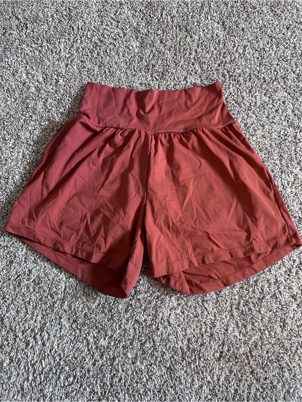 HALARA High-Waist Athletic Shorts in Rust